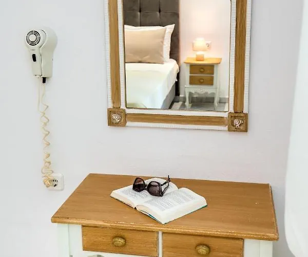 Suzanna アパート ポトス