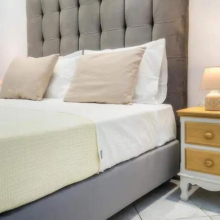 Suzanna Appartement Potos