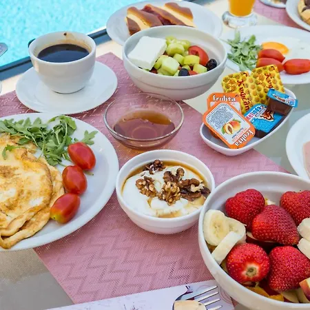 شقة Suzanna